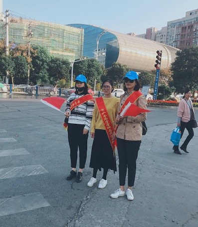 水利机械公司开展创建全国文明城市学雷锋志愿服务专项活动