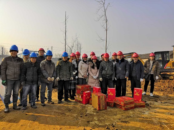 情系农民工 慰问送温暖