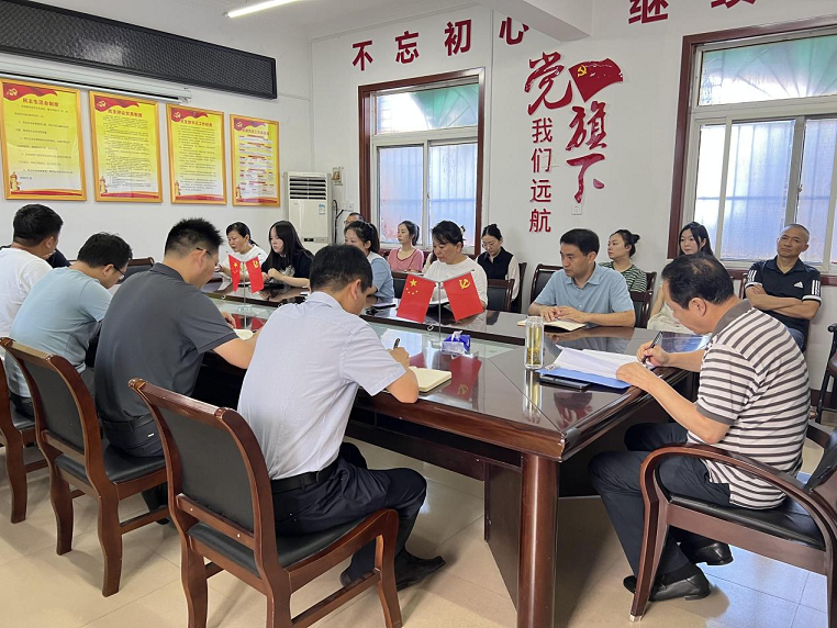 组织开展酒驾醉驾专项整治警示教育